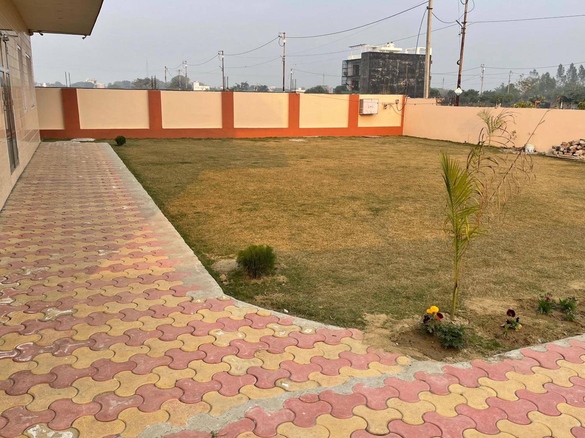 Shrinath Residency Otel Greater Noida Dış mekan fotoğraf